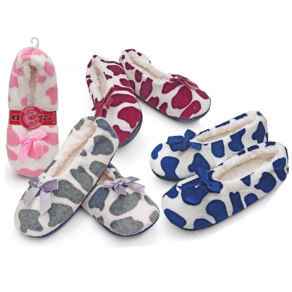 Plush Slipper With Gripper Bottom Cow Print Design